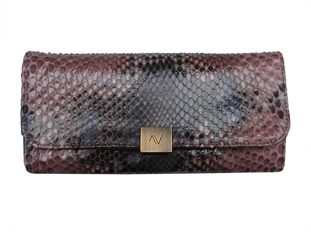 WOMAN WALLET - PYTHON